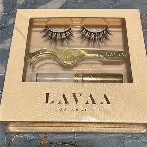 Lavaa Los Angeles False Eyelashes Set